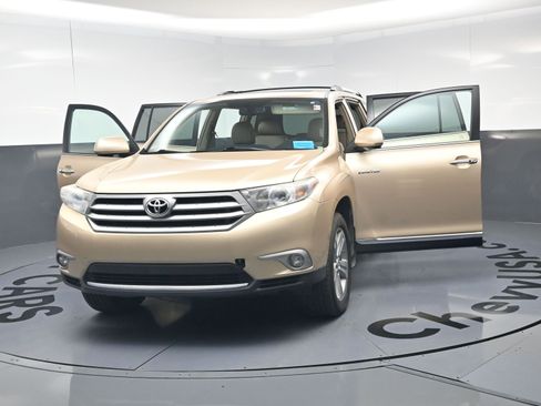 Used 2013 Toyota Highlander Limited image 13