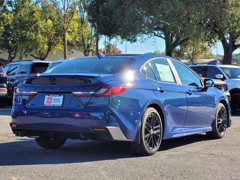 New 2026 Toyota Camry SE FWD image 4