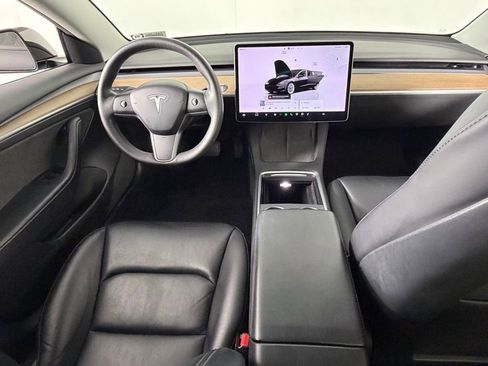 Used 2022 Tesla Model 3 image 11