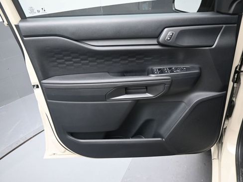 New 2025 Ford Ranger XL image 13