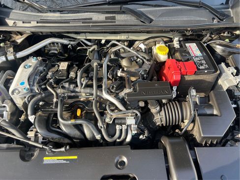 Used 2022 Nissan Sentra SV w/ Lighting Package image 29