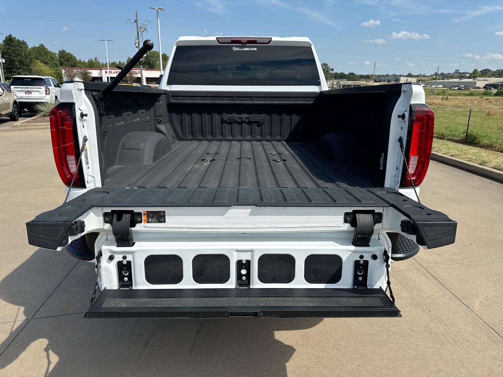 Used 2022 GMC Sierra 2500 AT4 w/ Gooseneck/5TH Wheel Package AWD/4WD image 22