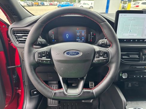 Used 2024 Ford Escape ST-Line w/ Tech Pack #1 AWD/4WD image 27