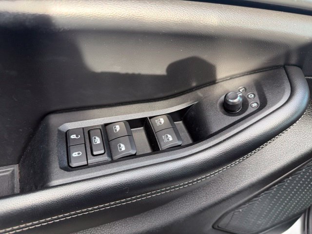 Used 2023 Jeep Grand Cherokee Altitude AWD/4WD image 33