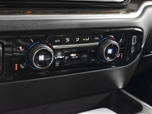 Used 2025 Chevrolet Silverado 1500 LT Trail Boss w/ Convenience Package II image 20