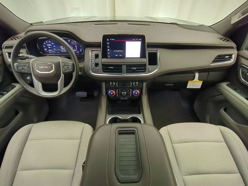 Used 2024 GMC Yukon SLE w/ Gmc Pro Safety Plus Package AWD/4WD image 21