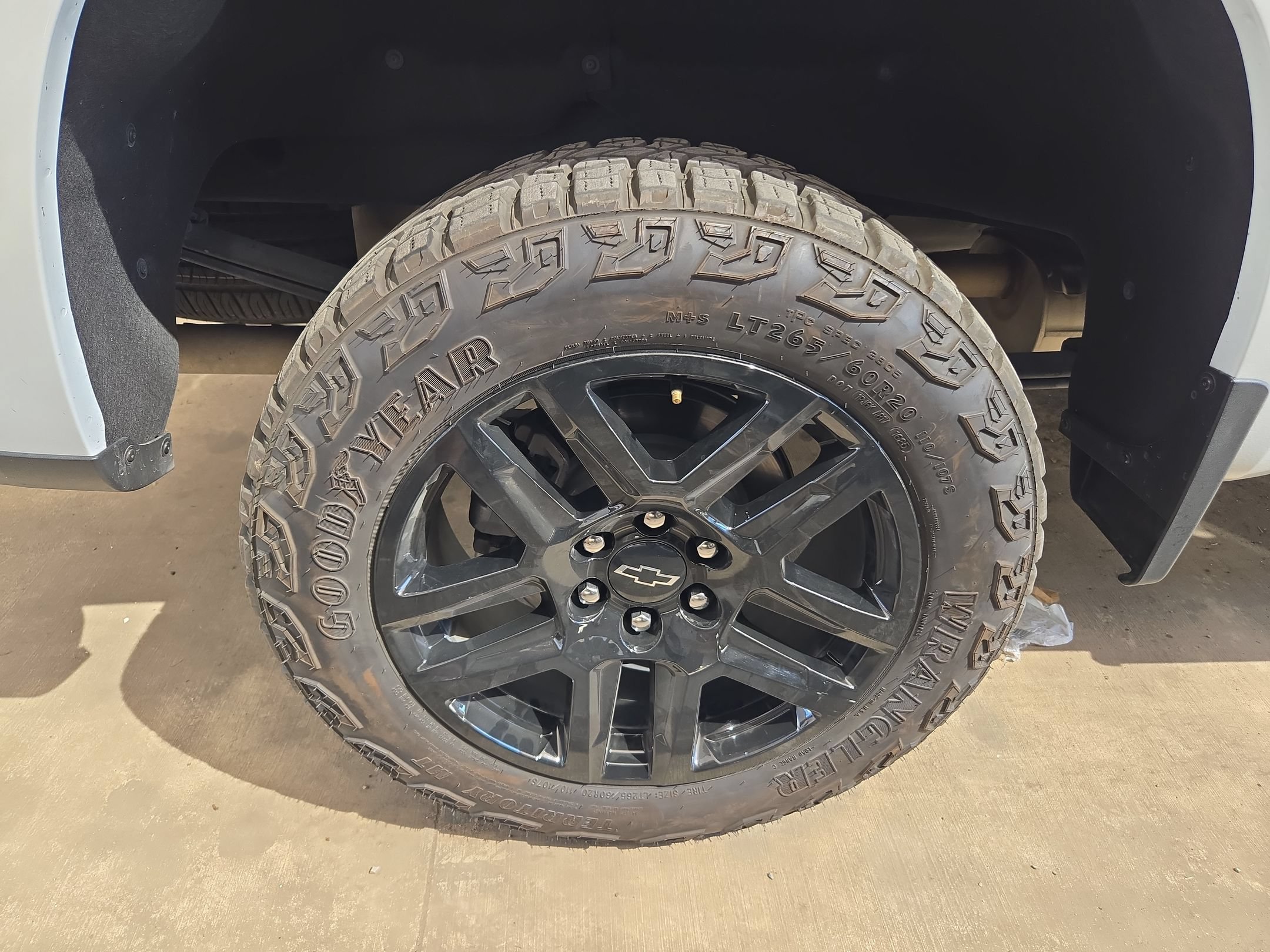 Certified 2025 Chevrolet Silverado 1500 LT Trail Boss w/ Convenience Package II AWD/4WD image 10