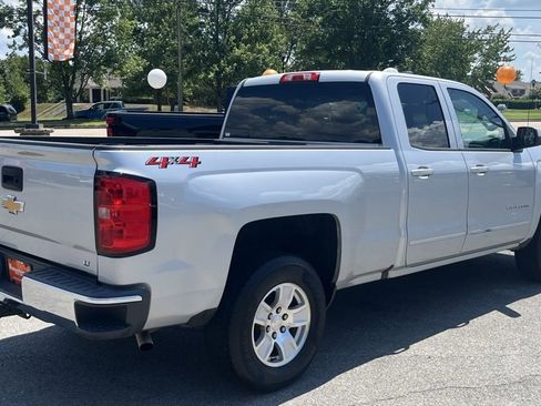 Used 2018 Chevrolet Silverado 1500 LT w/ All Star Edition image 3