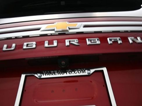 Used 2023 Chevrolet Suburban LT w/ LT Signature Package image 27