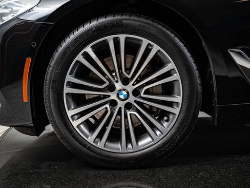 Used 2019 BMW 540i xDrive w/ Executive Package AWD/4WD image 13