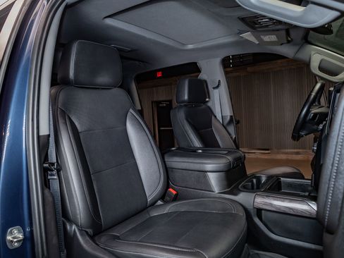 Used 2021 Chevrolet Silverado 2500 LTZ w/ LTZ Plus Package image 29