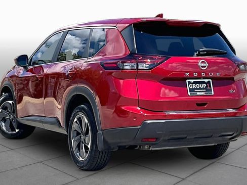 Certified 2024 Nissan Rogue SV FWD image 12