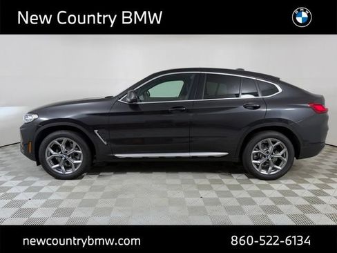 Used 2025 BMW X4 xDrive30i AWD/4WD image 4