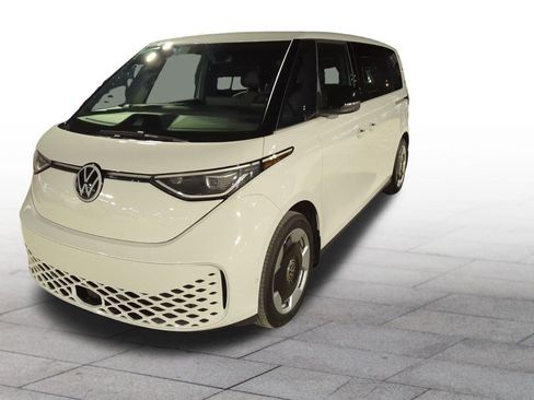 New 2025 Volkswagen ID. Buzz Pro S RWD image 4