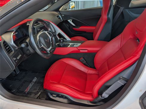 Used 2016 Chevrolet Corvette Z06 w/ 2LZ Preferred Equipment Group RWD image 13
