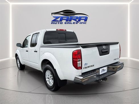 Used 2019 Nissan Frontier SV AWD/4WD image 5