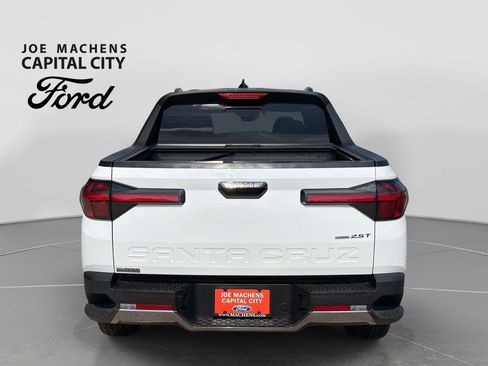 Used 2022 Hyundai Santa Cruz Limited AWD/4WD image 6
