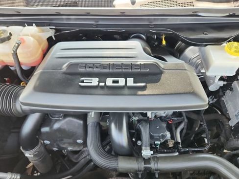 Used 2022 RAM 1500 Lone Star AWD/4WD image 22