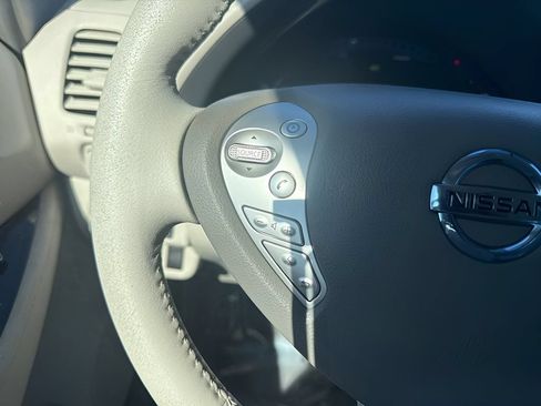 Used 2012 Nissan Leaf SV FWD image 14