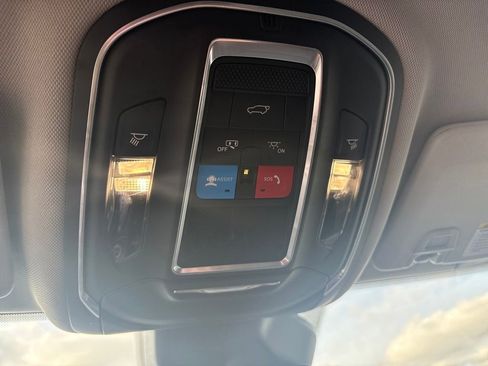 Certified 2021 Jeep Grand Cherokee L Limited image 22