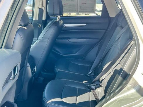 Used 2025 MAZDA CX-5 AWD 2.5 S w/ Preferred Package image 18