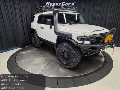 Used 2013 Toyota FJ Cruiser 4WD image 1