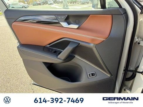 New 2026 Volkswagen Tiguan SEL R-Line image 22