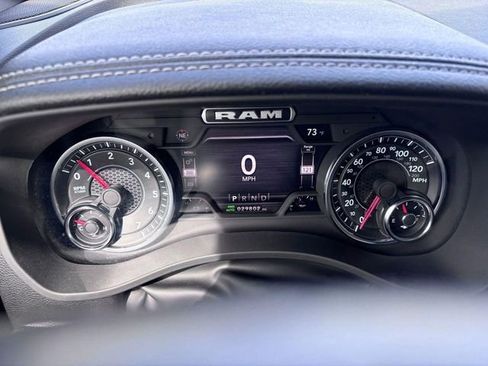 Used 2023 RAM 1500 Laramie AWD/4WD image 15