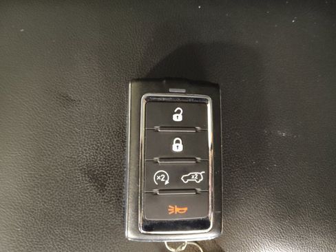 Used 2022 Jeep Grand Cherokee Limited 4xe AWD/4WD image 32