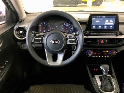 Used 2019 Kia Forte LXS image 5