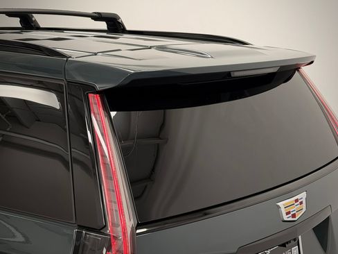 Used 2026 Cadillac Escalade V w/ LPO, Floor Liner Package AWD/4WD image 9