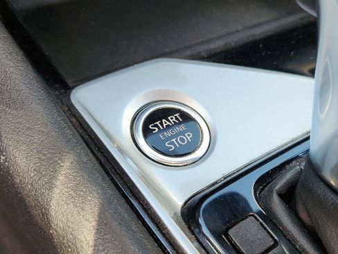 Used 2024 Nissan Altima 2.5 SV image 18