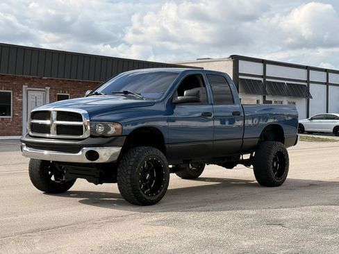 Used 2004 Dodge Ram 1500 Truck ST w/ Trailer Tow Group image 3