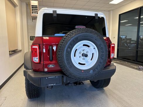 New 2026 Ford Bronco Heritage Edition AWD/4WD image 17