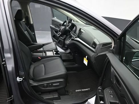 New 2026 Honda Odyssey EX-L image 37