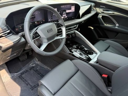 New 2026 Audi Q5 Premium Plus AWD/4WD image 10