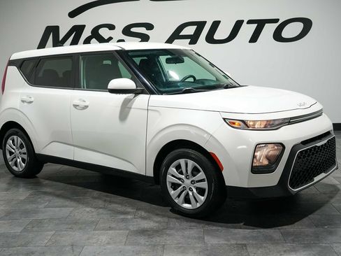 Used 2022 Kia Soul LX FWD image 6
