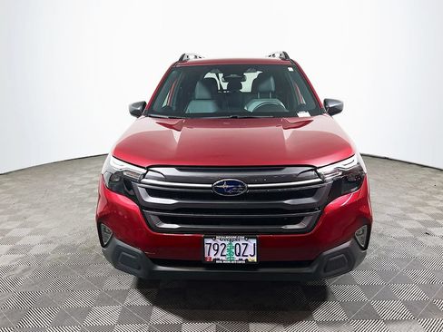 Used 2026 Subaru Forester Premium w/ Base/Premium Package AWD/4WD image 2