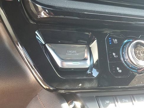 New 2026 GMC Sierra 1500 AT4 w/ AT4 Premium Package AWD/4WD image 26