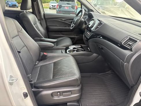 Used 2023 Honda Passport Elite image 21