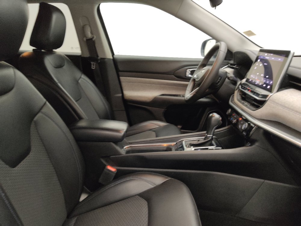 Used 2022 Jeep Compass Latitude AWD/4WD image 21