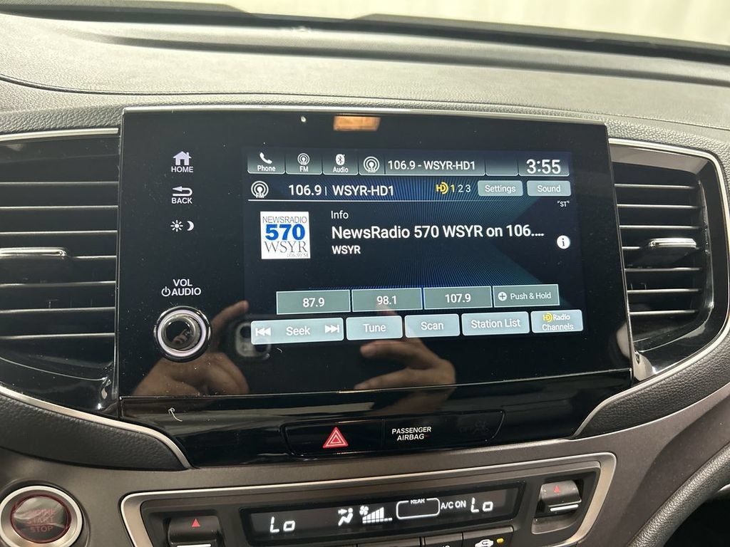 Used 2023 Honda Passport EX-L image 14