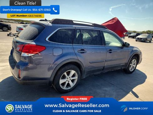Used 2014 Subaru Outback 2.5i Premium w/ Accessory Value Package (OYY) AWD/4WD image 4