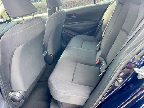 Used 2023 Toyota Corolla LE image 11