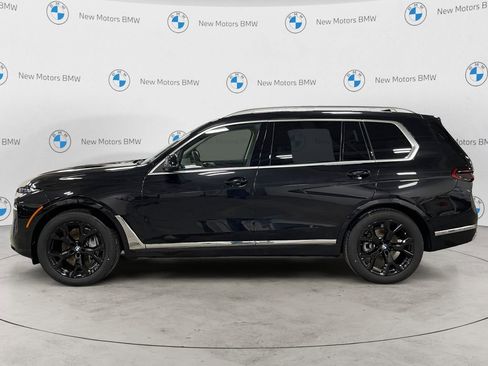 New 2026 BMW X7 xDrive40i image 2