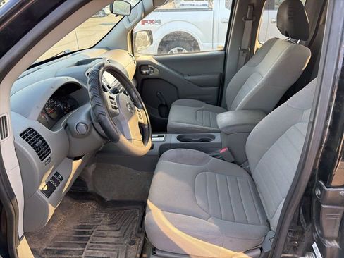 Used 2018 Nissan Frontier S image 7