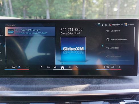 Used 2025 BMW X5 xDrive40i w/ Climate Comfort Package AWD/4WD image 12
