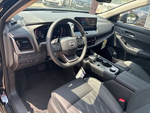 New 2026 Nissan Rogue Platinum AWD/4WD image 10