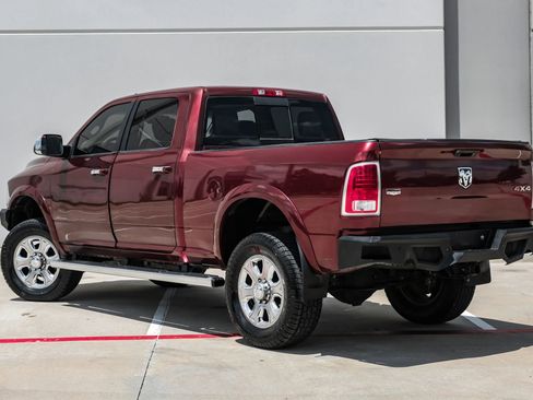 Used 2018 RAM 2500 Laramie w/ Convenience Group AWD/4WD image 14