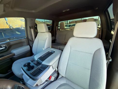 Used 2020 Chevrolet Silverado 1500 LT w/ All-Star Edition image 29